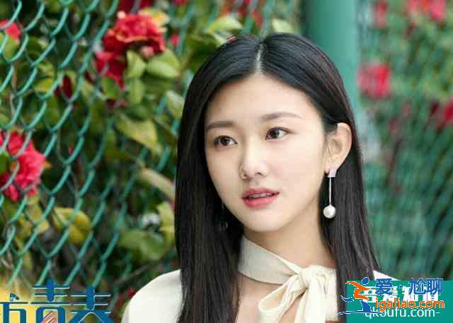 一部不一樣的青春校園爆笑甜寵劇，怪力少女愛上高能冰山醫學霸？