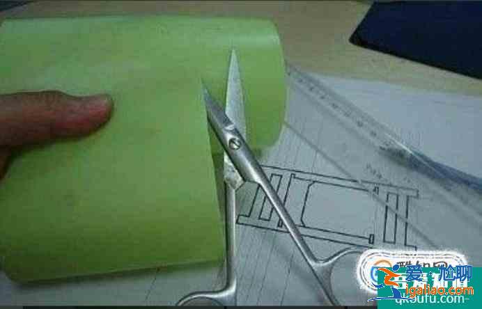 塑料瓶礦泉水瓶手工做小凳子？