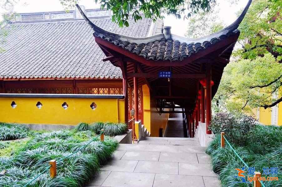 南屏晚鐘好玩嗎,南屏晚鐘怎么樣,南屏晚鐘值得去嗎? 南屏晚鐘好玩嗎,南屏晚鐘怎么樣,南屏晚鐘值得去嗎?