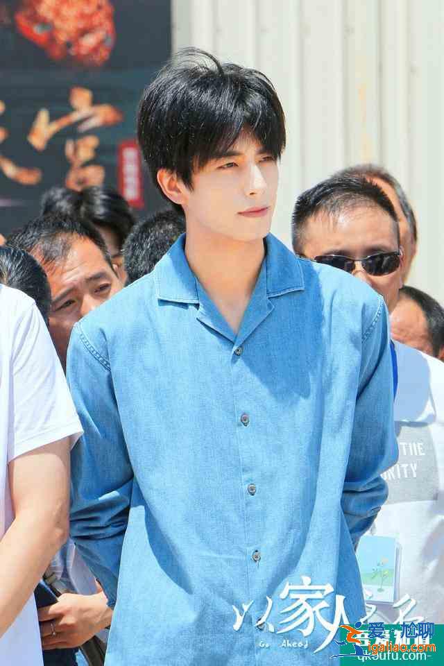 《以家人之名》路透：宋威龍譚松韻解鎖新型親吻方式，甜而不膩？