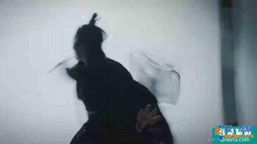 《錦繡南歌》：李沁又柔又颯，拼搏十載爆紅的原因在這里？