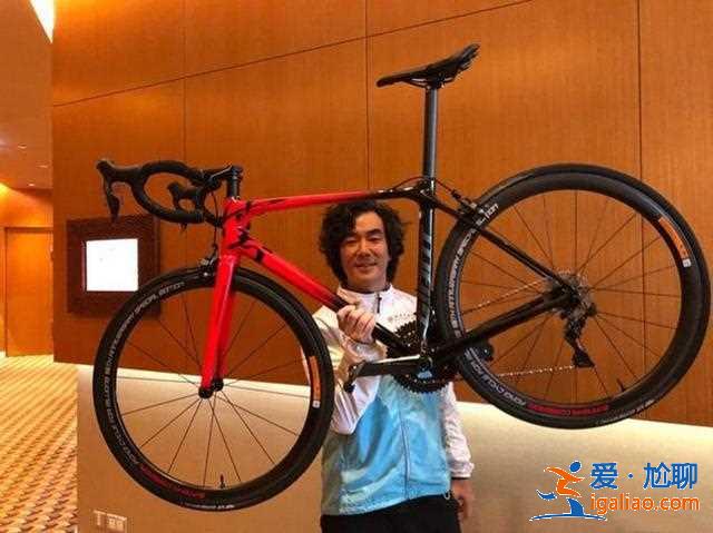 男神就是不一樣，任賢齊又瘦回來了，正面回應鈕承澤性侵事件