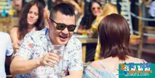 《愛我就別想太多》：年齡差20歲上演真摯“父女戀”？太辣眼？
