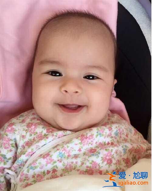 梁詠琪女兒長大了，混血基因越來越強(qiáng)大，網(wǎng)友說顏值最高的星二代