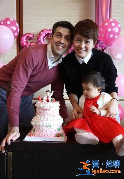 梁詠琪女兒長大了，混血基因越來越強(qiáng)大，網(wǎng)友說顏值最高的星二代