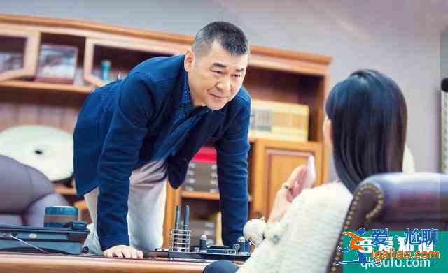 《愛我就別想太多》：陳建斌潘粵明把大齡單身的奇葩戀情演得靠譜？