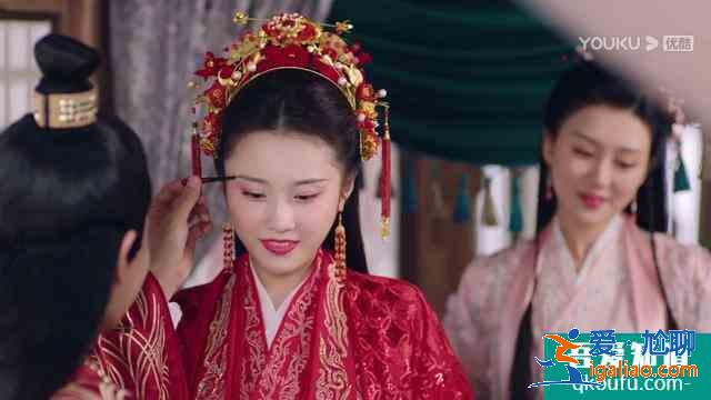 《暮白首》白首夫婦大婚當日太虐心，凌虛閣遭剿滅，錯在農(nóng)夫救蛇？