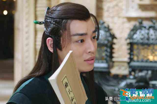 《暮白首》之梅嬰：剛剛出發的時候，我們都曾是單純的孩子？
