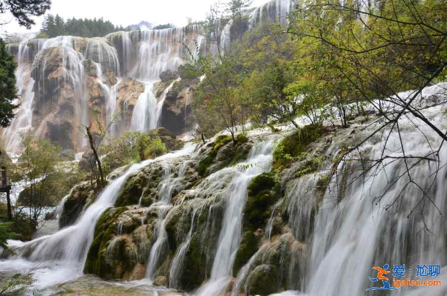 九寨溝有哪些熱門打卡景點(diǎn)，九寨溝必游景點(diǎn)盤點(diǎn)，去九寨溝怎么玩？