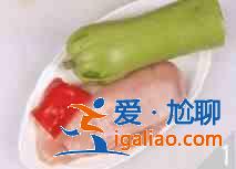 瓠子炒雞柳怎么做？？
