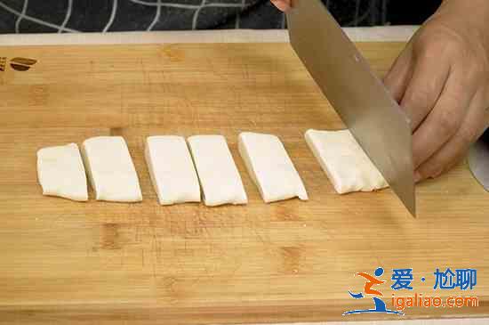 油條的做法和配方? 油條的做法和配方?