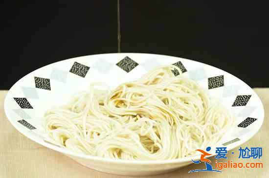 大盤雞的家常做法？