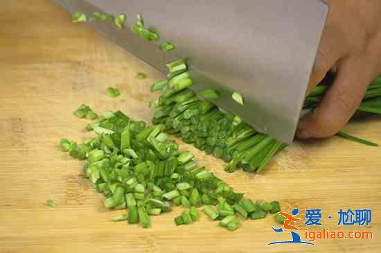 韭菜雞蛋餡怎么調？
