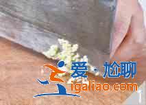 辣子雞丁怎么做?? 辣子雞丁怎么做??