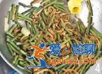 豆腐干炒豇豆怎么做?? 豆腐干炒豇豆怎么做??