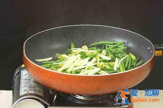 韭菜花的做法? 韭菜花的做法?