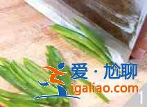 青椒炒豬耳怎么做？？
