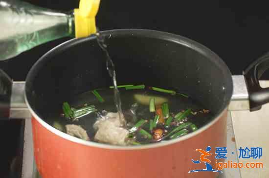 冬瓜排骨湯怎么做? 冬瓜排骨湯怎么做?