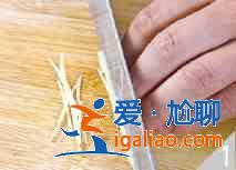 苦瓜炒肉絲怎么做？？