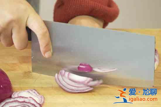 洋蔥炒雞蛋? 洋蔥炒雞蛋?