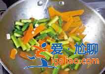 南瓜炒蘆筍怎么做？？