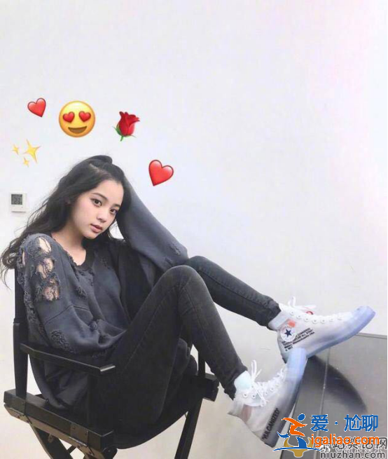 一家都靠歐陽娜娜養？其父歐陽龍否認