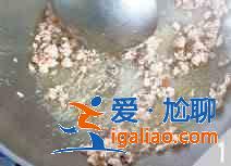 酸菜炒銀芽怎么做？？