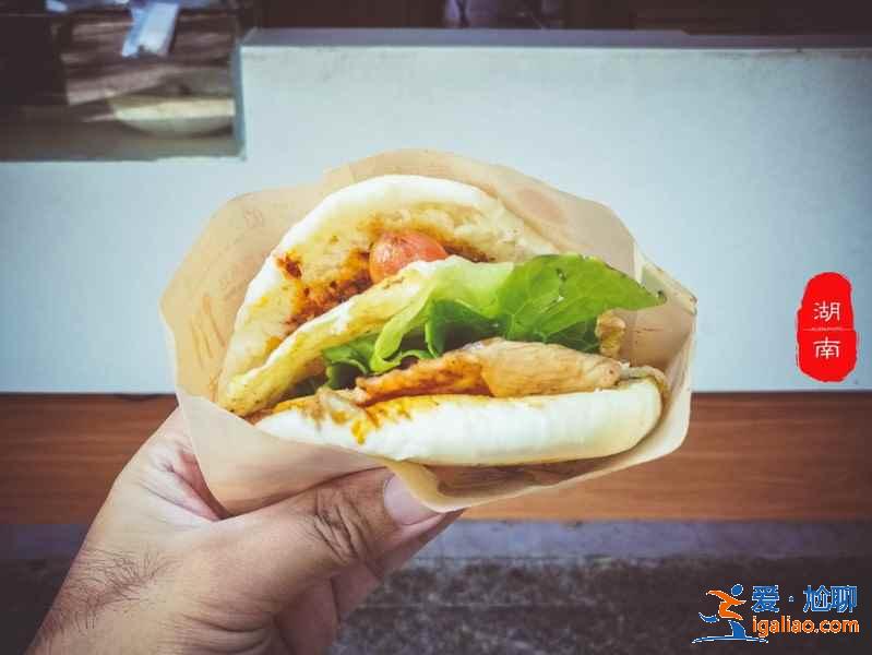 長沙美食小吃有哪些，長沙必吃小吃推薦，長沙特色當地小吃攻略？