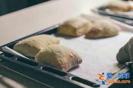 怎么在家做面包? 怎么在家做面包?