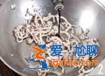 青椒炒肉絲怎么做？？