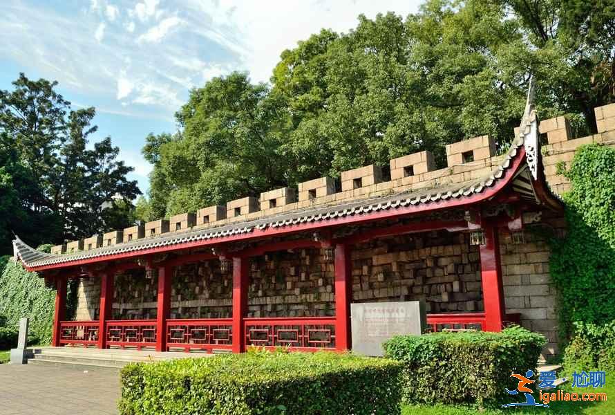 青島網(wǎng)紅餐廳有哪些，青島網(wǎng)紅餐廳在哪，青島網(wǎng)紅餐廳推薦？