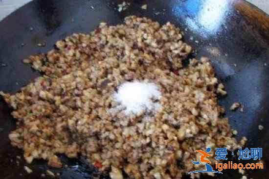 蘿卜香菇餃子餡的做法? 蘿卜香菇餃子餡的做法?