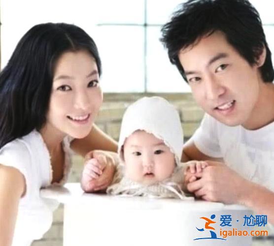 金喜善的女兒“整容式”變臉,曾丑到讓人質疑,今五官長開像媽媽 金喜善的女兒“整容式”變臉,曾丑到讓人質疑,今五官長開像媽媽