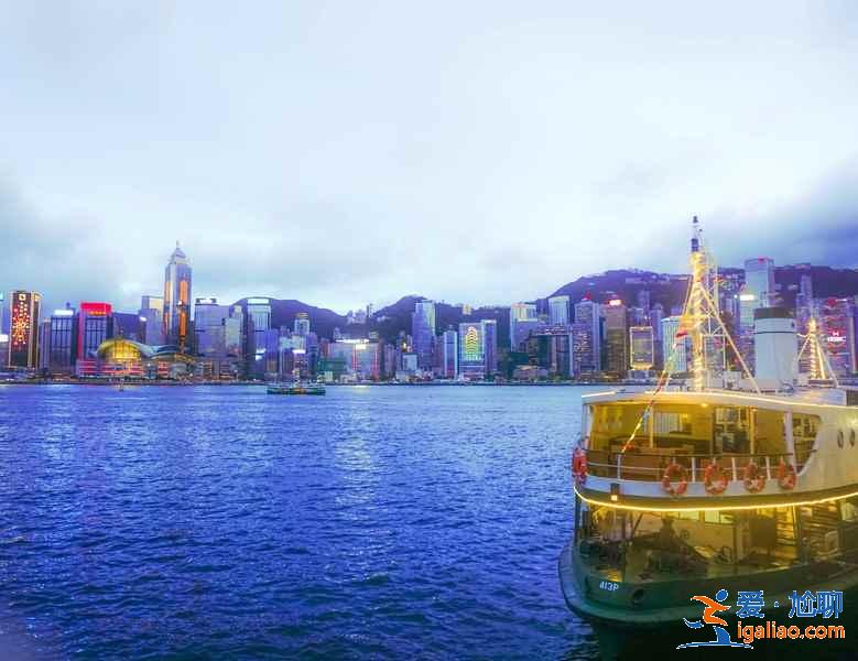 香港機場有行李寄存嗎，香港機場寄放行李怎么收費？