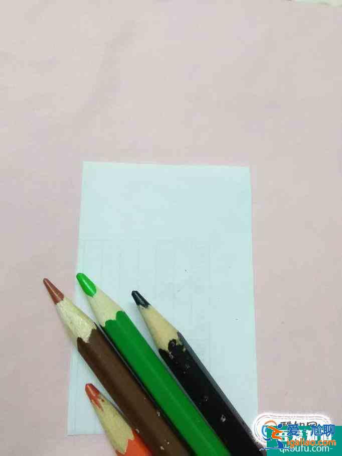 漢堡簡筆畫怎么畫  漢堡的畫法？