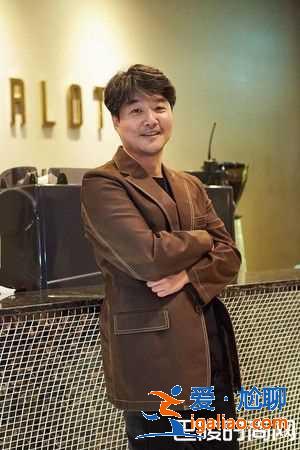 《親密陌生人》趙震雄家是劇組蓋的 演員吃大餐也有學問？
