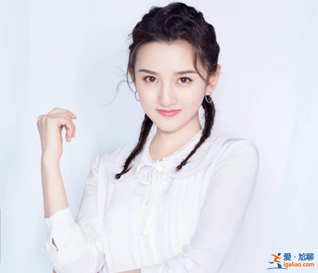 這個5月有毒？王源點燃娛樂圈，宋祖兒鬧臟話烏龍，她慘被罵哭