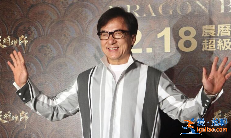 小龍女凌晨吃泡面稱味道好，太太勸她“認祖歸宗”拿回一切！