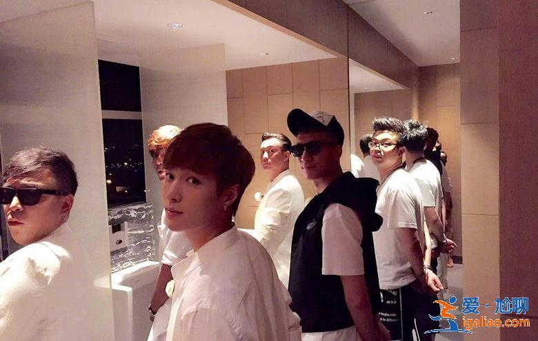 羅志祥把《這街》畫風帶成《極挑》,自夸15歲封王卻1秒暴露年 羅志祥把《這街》畫風帶成《極挑》,自夸15歲封王卻1秒暴露年