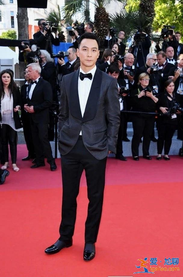 吳彥祖曬父親31年前古董超跑豪車,如今自購豪車帶父親去兜 吳彥祖曬父親31年前古董超跑豪車,如今自購豪車帶父親去兜