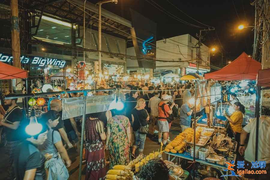 泰國清邁夜市哪個好，清邁哪個夜市比較好，清邁夜市游玩攻略？