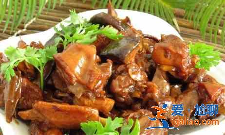 香菇燉雞的家常做法 香菇燉雞的做法大全? 香菇燉雞的家常做法 香菇燉雞的做法大全?