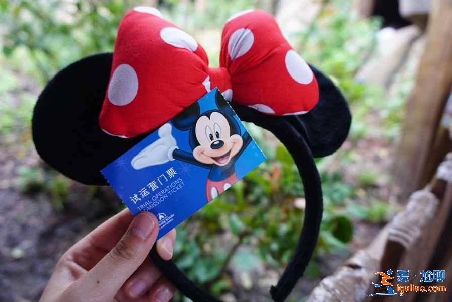 香港迪士尼和上海迪士尼對比，哪個更好玩？