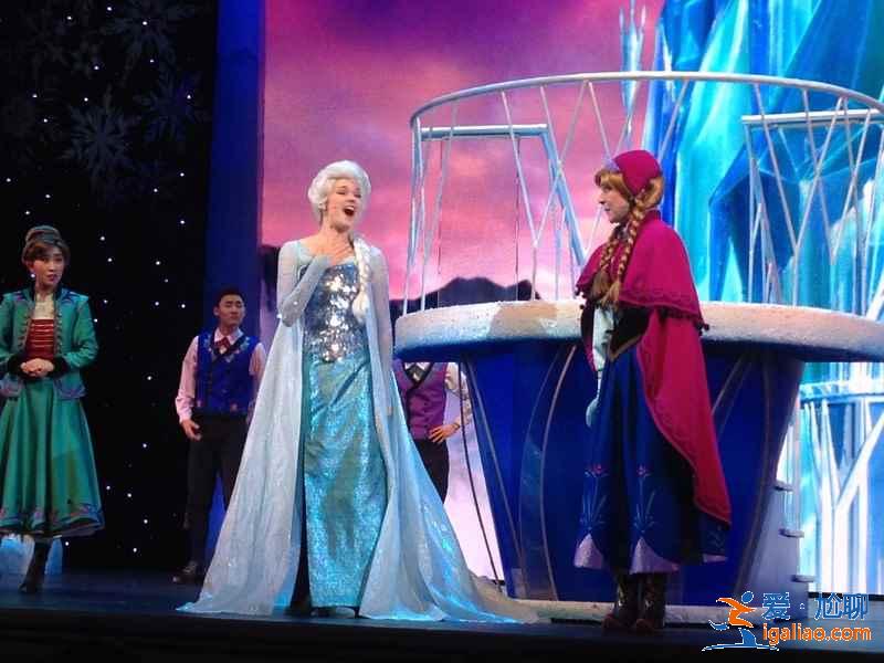 香港迪士尼和上海迪士尼對比，哪個更好玩？