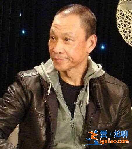 花200萬(wàn)甩掉前妻和范冰冰同居,今孤身一人生活清苦,自作自受 花200萬(wàn)甩掉前妻和范冰冰同居,今孤身一人生活清苦,自作自受