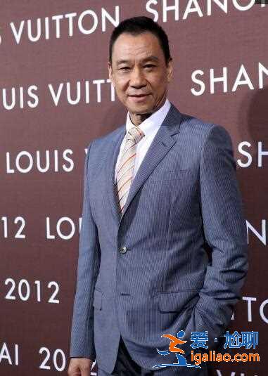 花200萬(wàn)甩掉前妻和范冰冰同居,今孤身一人生活清苦,自作自受 花200萬(wàn)甩掉前妻和范冰冰同居,今孤身一人生活清苦,自作自受