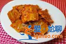 辣白菜炒五花肉？