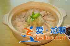 酸菜白肉的做法？