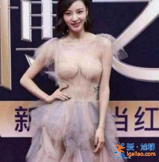 有種性感是陳雅婷的“透視裝”,衣著一絲不露,而看得人心跳加速 有種性感是陳雅婷的“透視裝”,衣著一絲不露,而看得人心跳加速