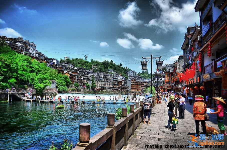 鳳凰古城春節(jié)適合去嗎，鳳凰古城春節(jié)人多嗎，春節(jié)去鳳凰古城好玩嗎？